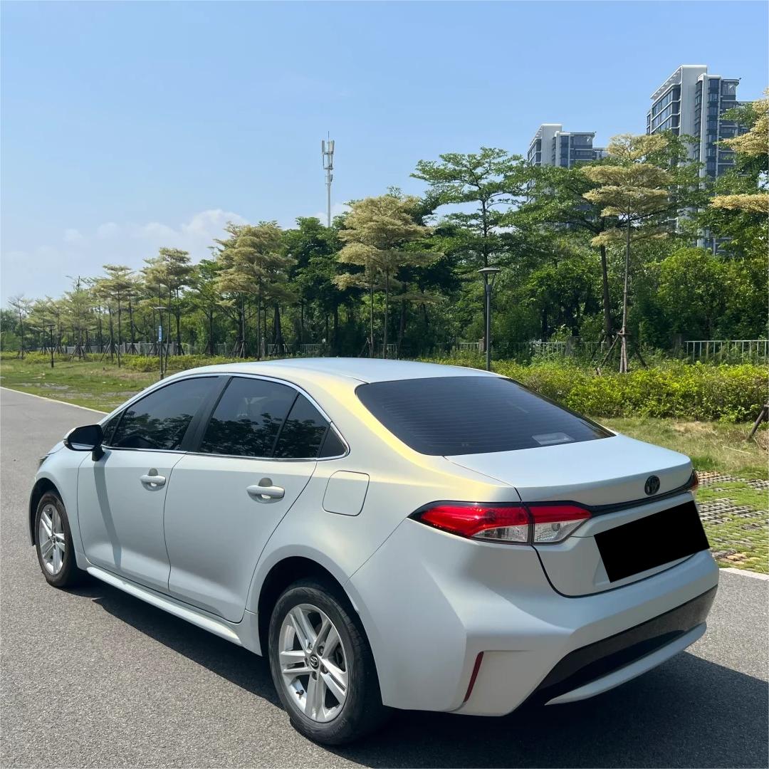 Gloss Metallic Gold Grey Car Vinyl Wrap  review Recommend 02