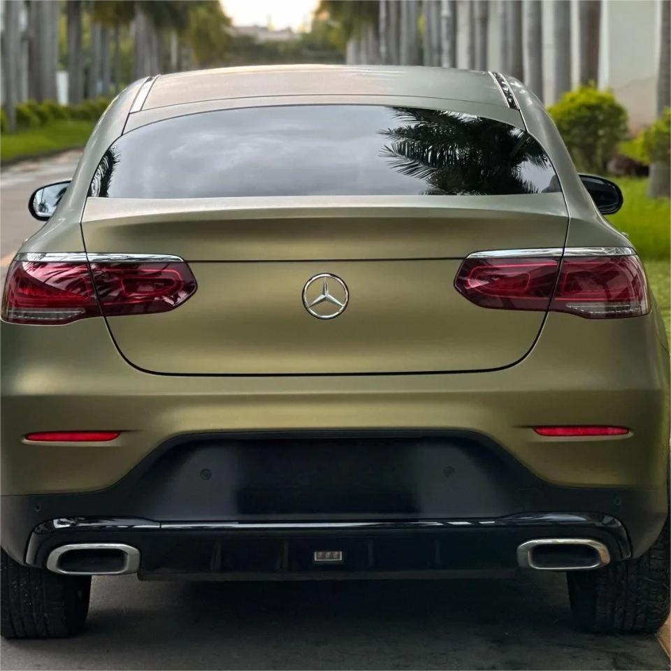 Matte Metallic Lighting Green Car Vinyl Wrap PET review Profession 04