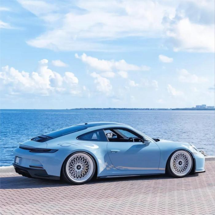 Gloss Meissen Blue Car Vinyl Wrap PET review Luna 05