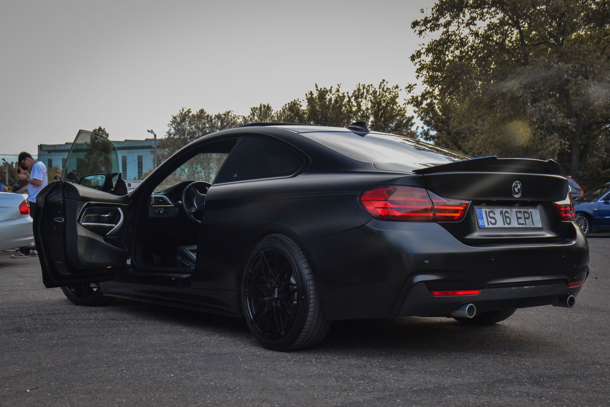 Matte Satin Black Ceramic Black Car Vinyl Wrap BMW  PET  review Eric 02