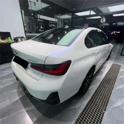 Gloss Metallic Chameleon Blue White Car Vinyl Wrap review Shawn 03
