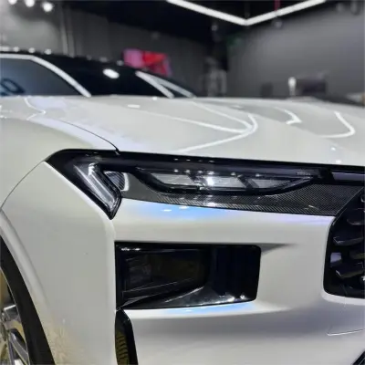Gloss Metallic Chameleon Blue White Car Vinyl Wrap review Langley 02