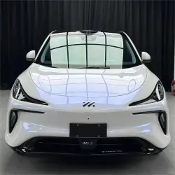 Gloss Metallic Chameleon Blue White Car Vinyl Wrap review Trujillo 01