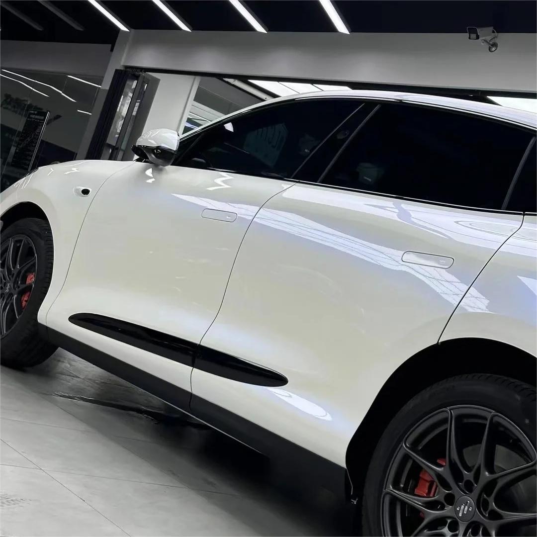 Gloss Metallic Chameleon Blue White Car Vinyl Wrap PET review Trujillo 01