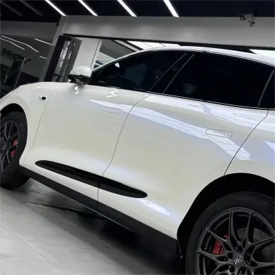 Gloss Metallic Chameleon Blue White Car Vinyl Wrap review Trujillo 01