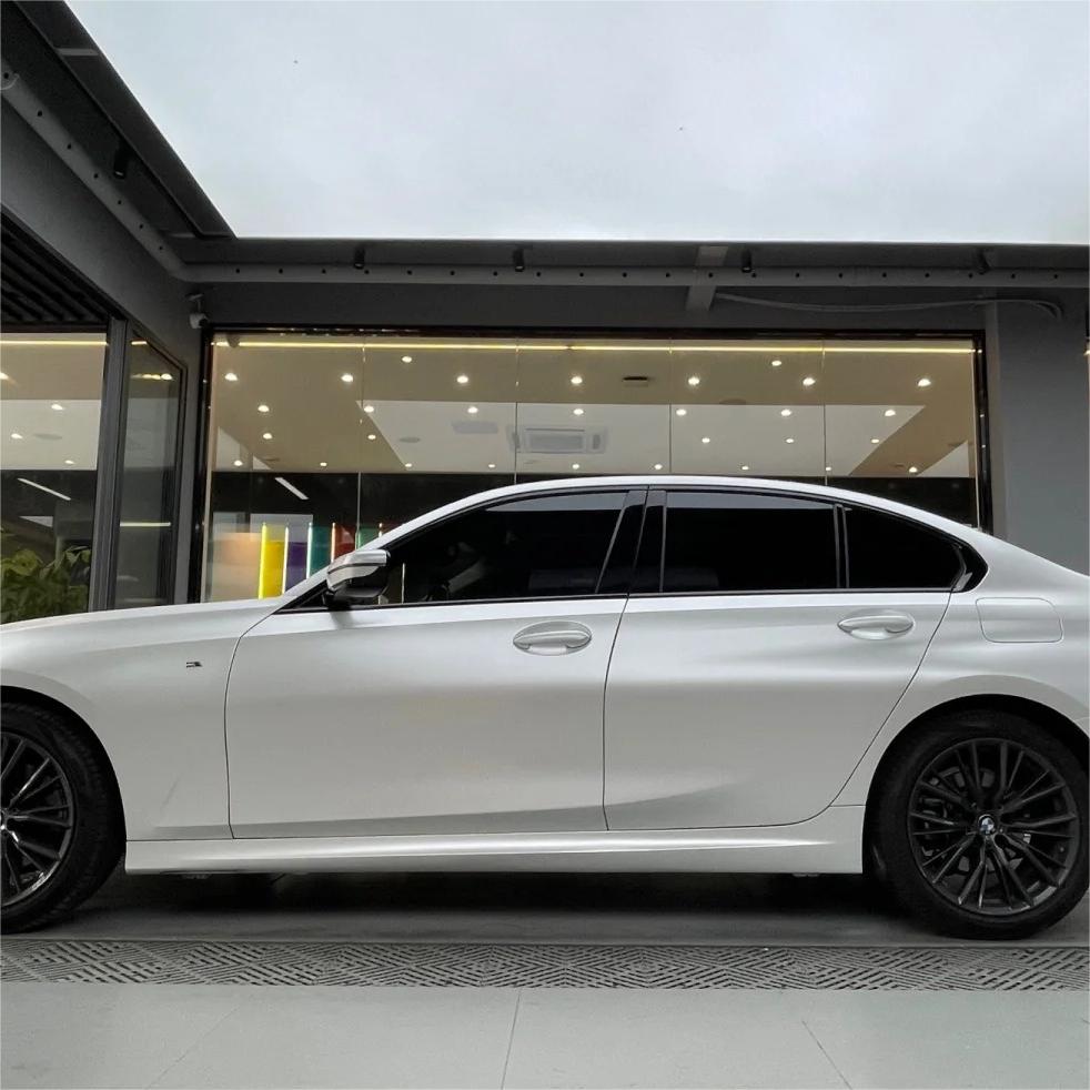 Satin Ceramic White Car Vinyl Wrap review White 01