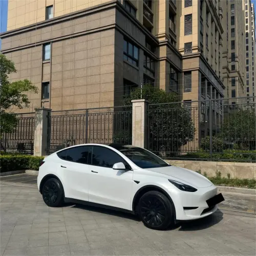 Satin Ceramic White Car Vinyl Wrap review 