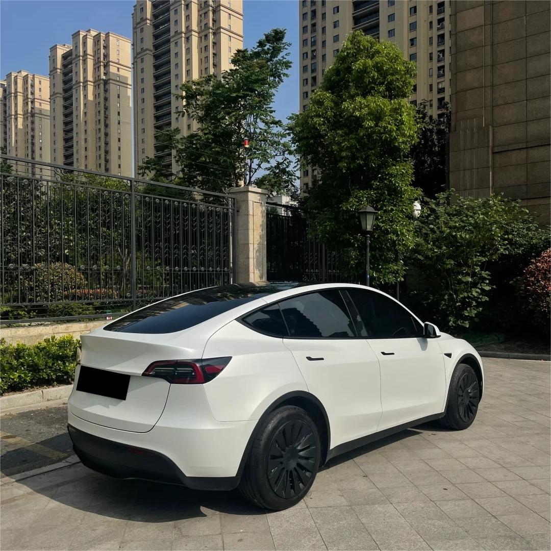 Satin Ceramic White Car Vinyl Wrap review Unlike 02