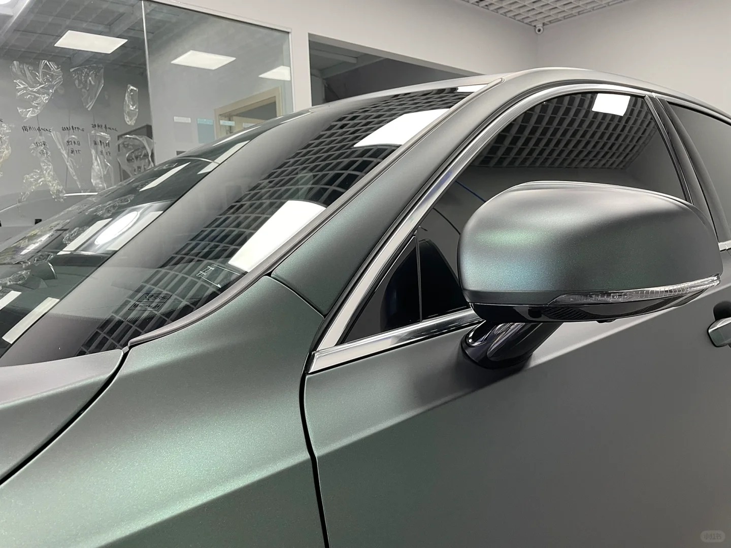 Matte Emerald Green Car Vinyl Wrap BWM I3 review Arkon 01