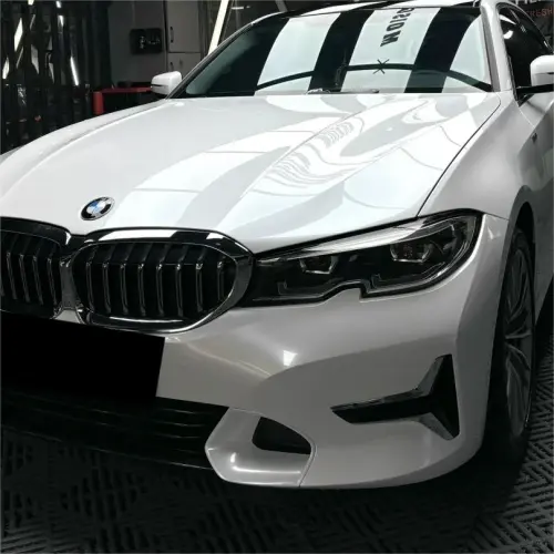 Glossy Shell White Car Vinyl Wrap Audi Tesla PET review 