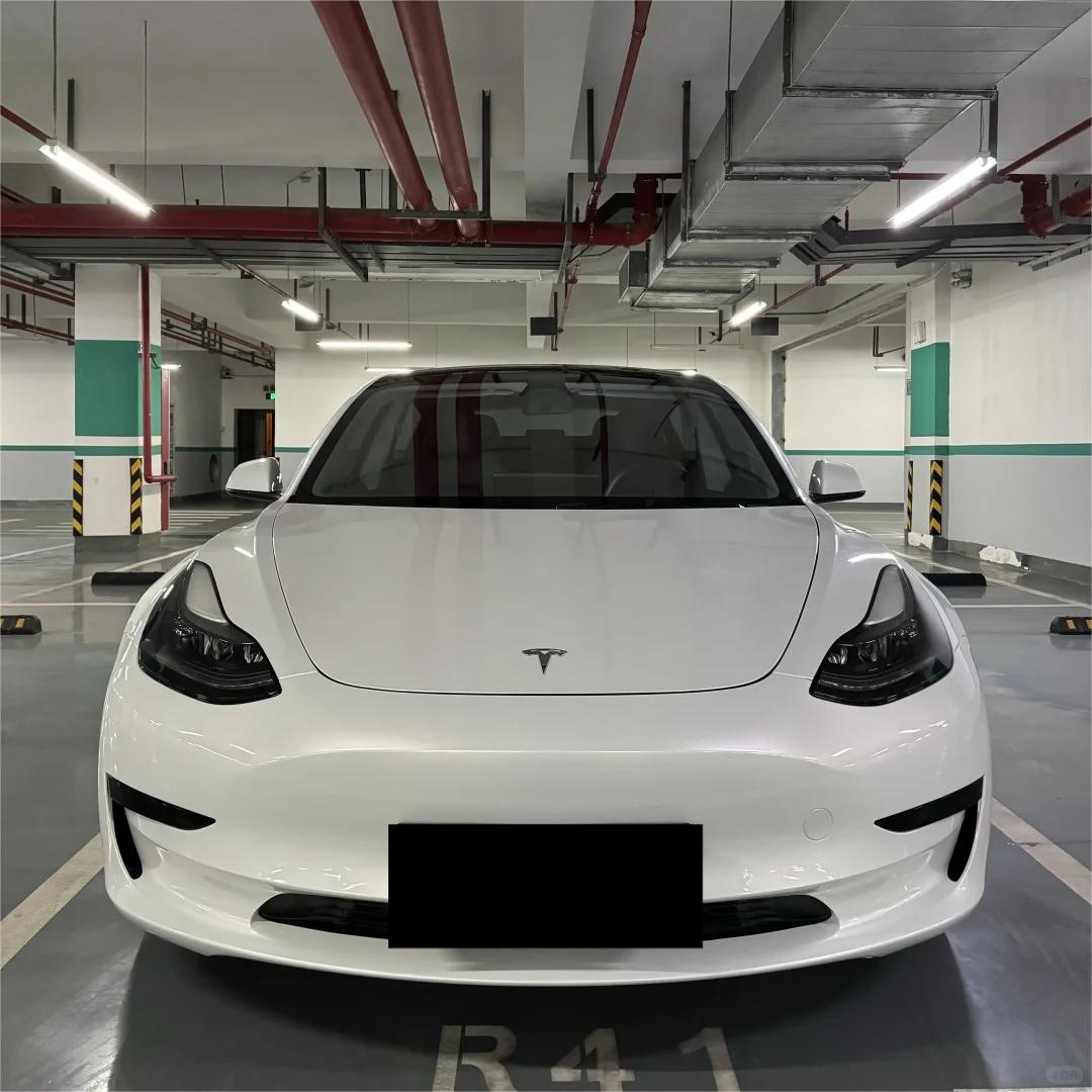 Glossy Shell White Car Vinyl Wrap Audi Tesla PET review Simple 01