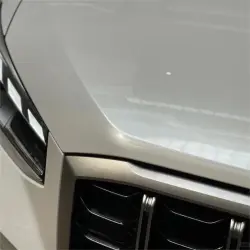 Glossy Shell White Car Vinyl Wrap Audi Tesla review Apply 04