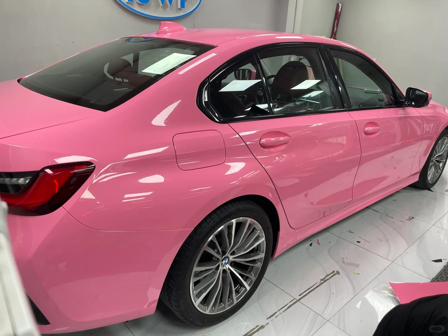 Gloss Crystal Light Pink Car Vinyl Wrap PET review Shelly 02