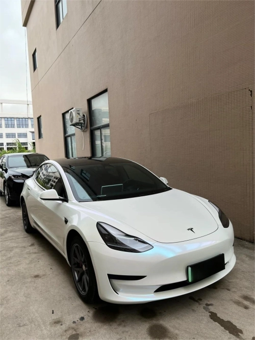 Gloss Metallic Chameleon Diamond Blue White Car Vinyl Wrap PET review 