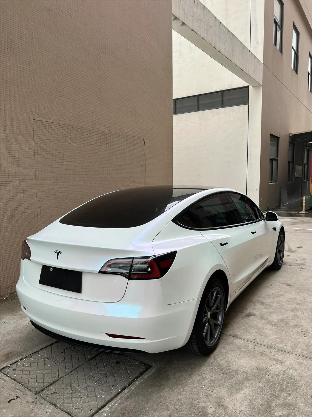 Gloss Metallic Chameleon Diamond Blue White Car Vinyl Wrap PET review Sam 03