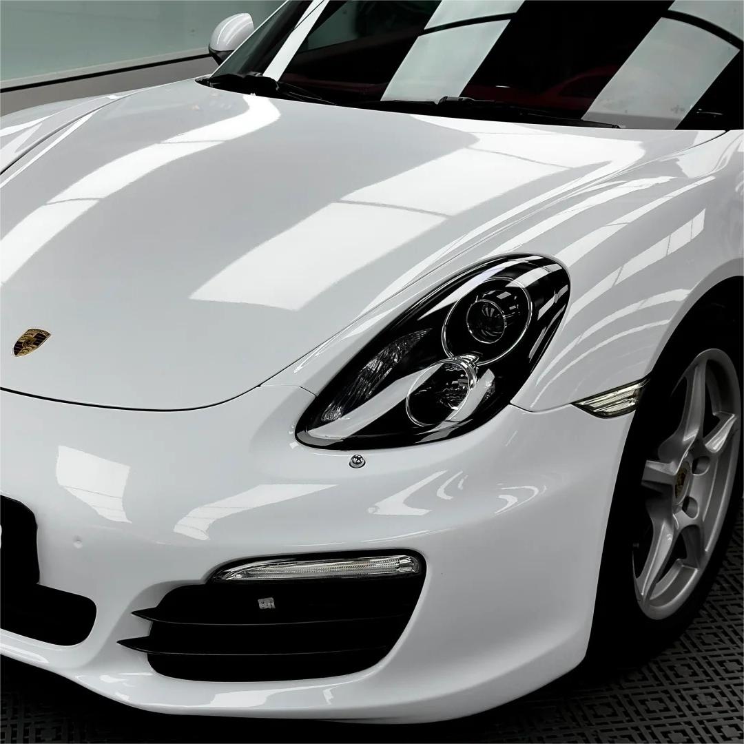 Gloss Crystal White Car Vinyl Wrap  review Typical 02