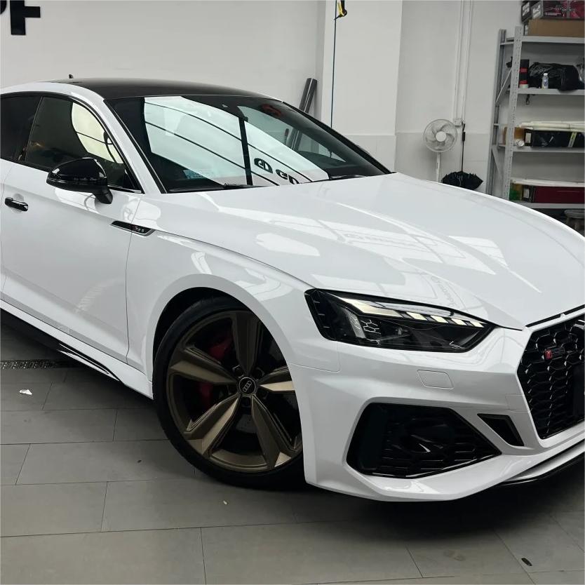 Gloss Crystal White Car Vinyl Wrap  review Emilly 00