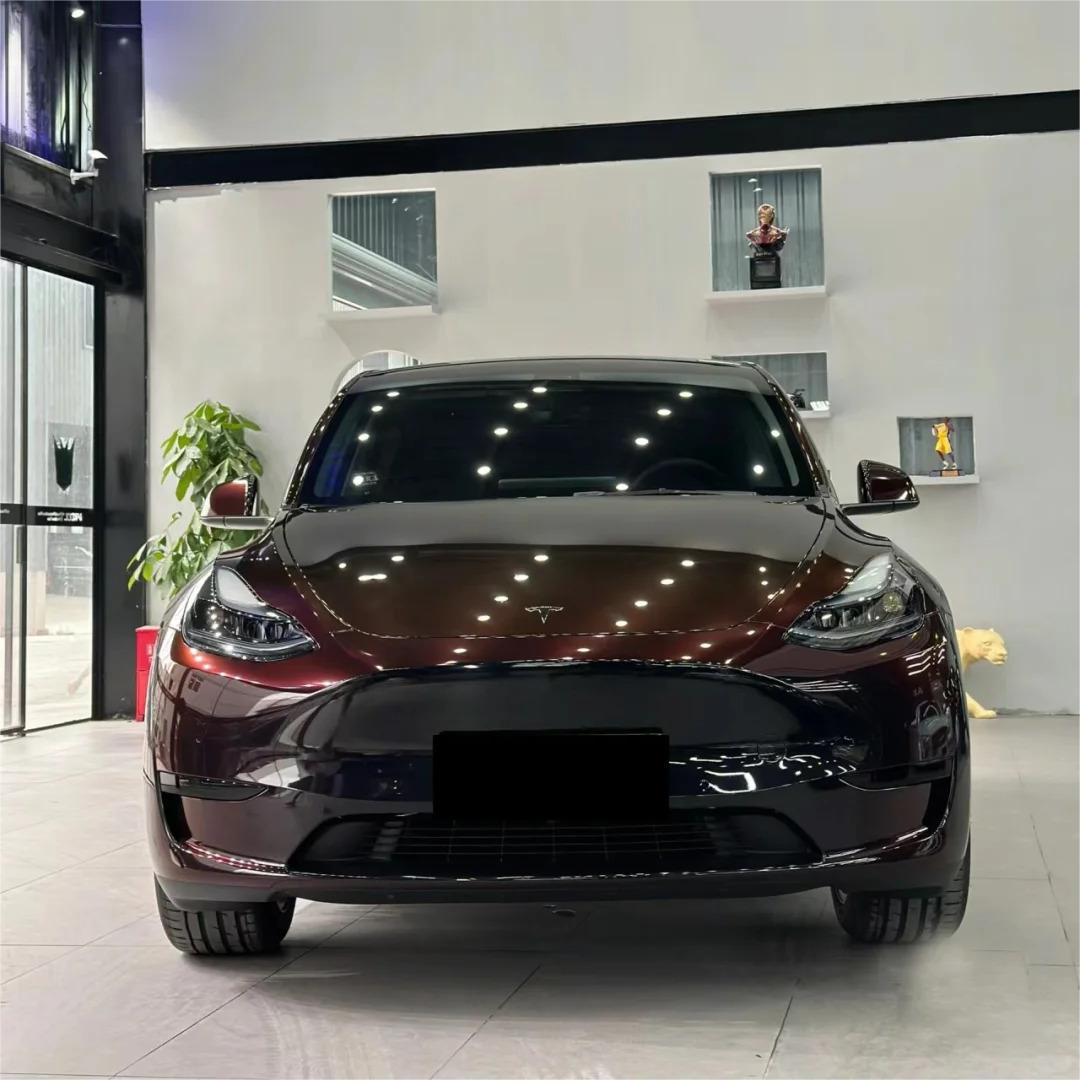 Gloss Diamond Chameleon Black Red Vinyl Wrap review Forth 01