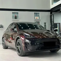 Gloss Diamond Chameleon Black Red Vinyl Wrap review Forth 05