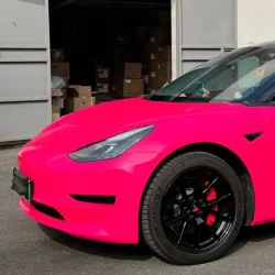 Gloss Fluorescent Pink Car Vinyl Wrap review Picture 03
