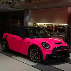 Gloss Fluorescent Pink Car Vinyl Wrap review Seam 02