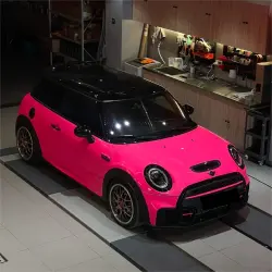 Gloss Fluorescent Pink Car Vinyl Wrap review Seam 01