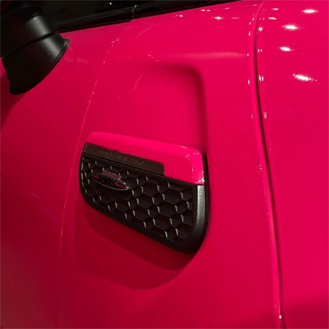 Gloss Fluorescent Pink Car Vinyl Wrap review Seam 04