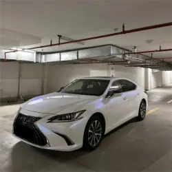 Gloss Metallic Chameleon Blue White Car Vinyl Wrap review Allure 01