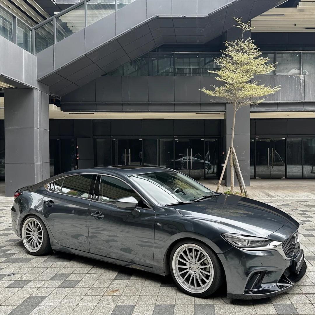 Gloss Metallic Charcoal Grey Car Vinyl Wrap PET review Grey 02