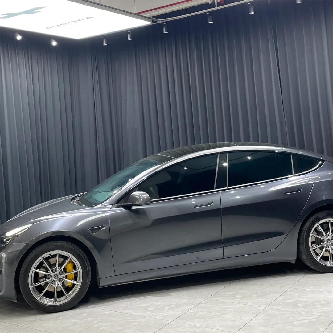 Gloss Metallic Charcoal Grey Car Vinyl Wrap PET review Rapid 02