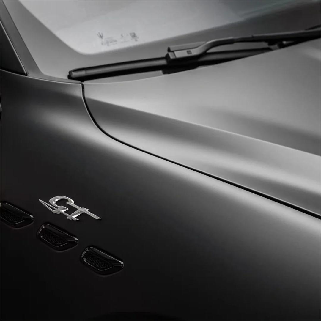 Matte Ultimate Flat Deep Black Car Vinyl Wrap review Shown 02