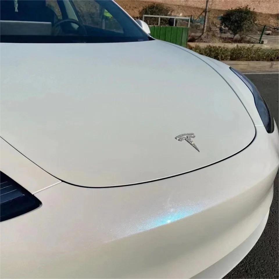 Gloss Metallic Chameleon Diamond Blue White Car Vinyl Wrap PET review Diamond 01