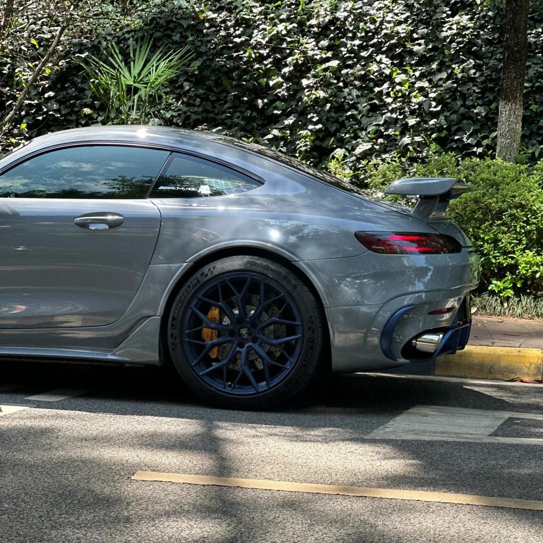 Gloss Arctic Grey Car Vinyl Wrap BMW Porsche PET review Arctic 02