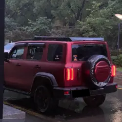 Matte Chrome Metallic Romance Red Car Vinyl Wrap PET review Bender 02