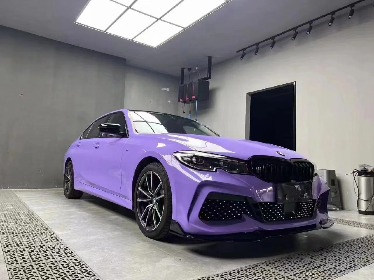 Gloss Lavender Purple Car Vinyl Wrap Tesla BMW PET review Video 00