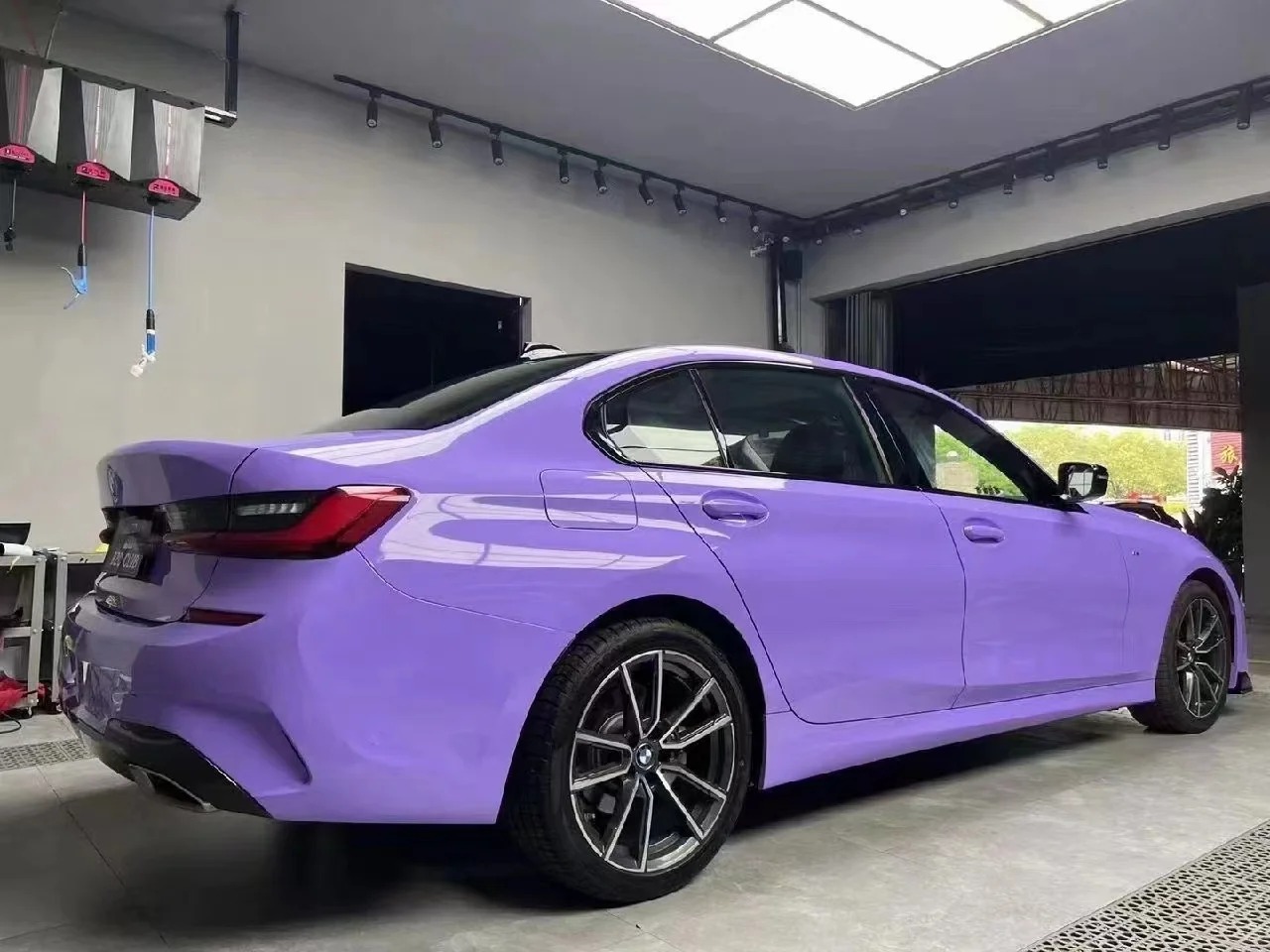 Gloss Lavender Purple Car Vinyl Wrap Tesla BMW PET review Video 02