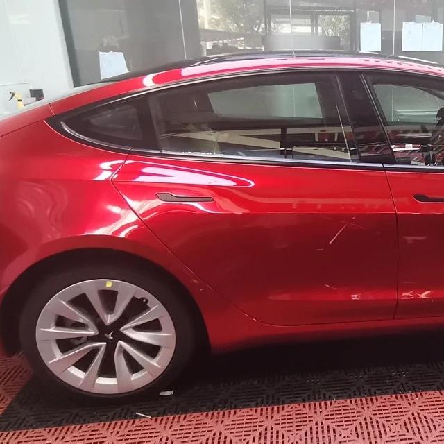 Gloss Metallic Vampire Red Car Vinyl Wrap Paper Backing  review Durable 02