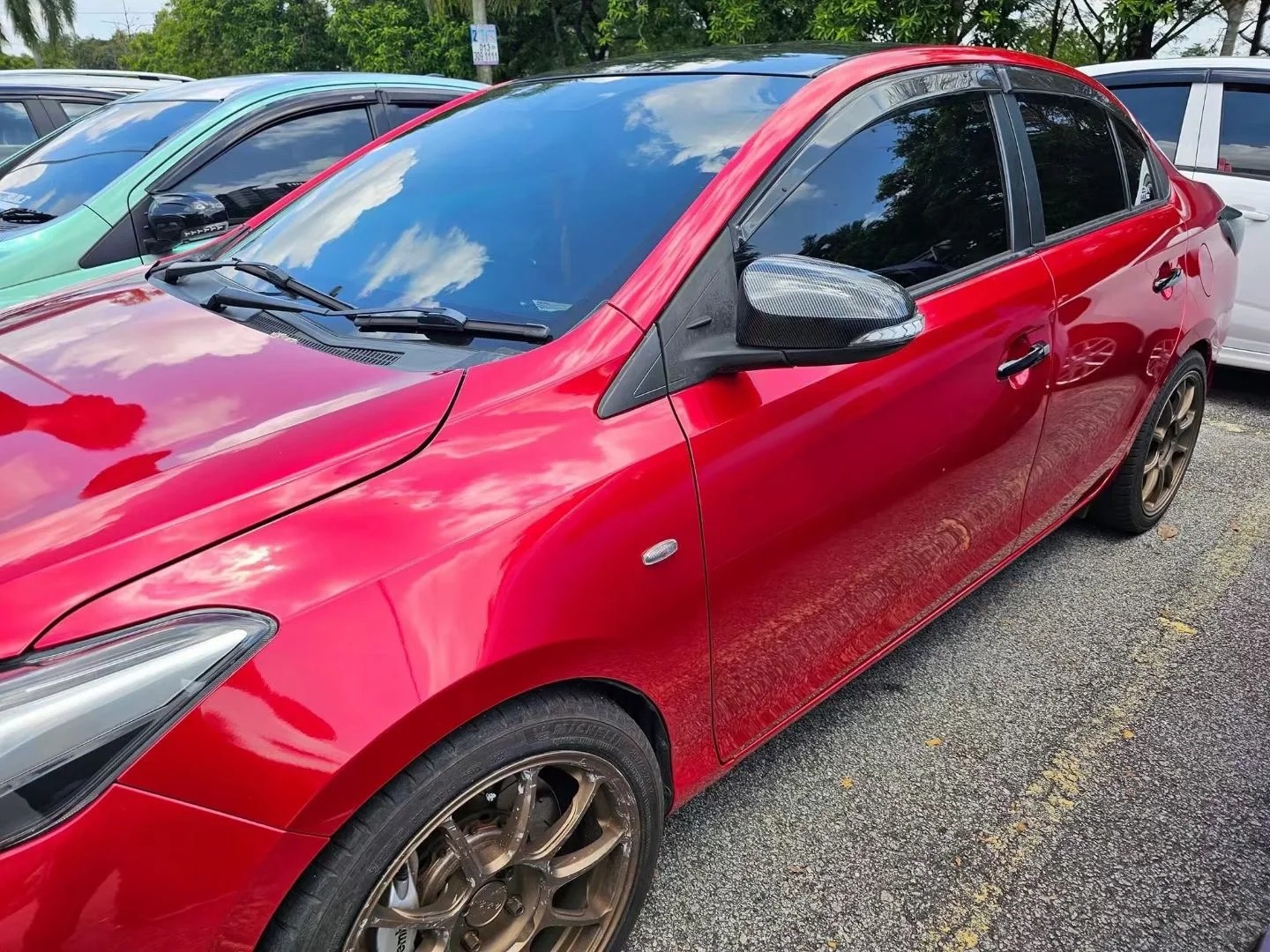 Gloss Metallic Vampire Red Car Vinyl Wrap Paper Backing  review Dixie Gray