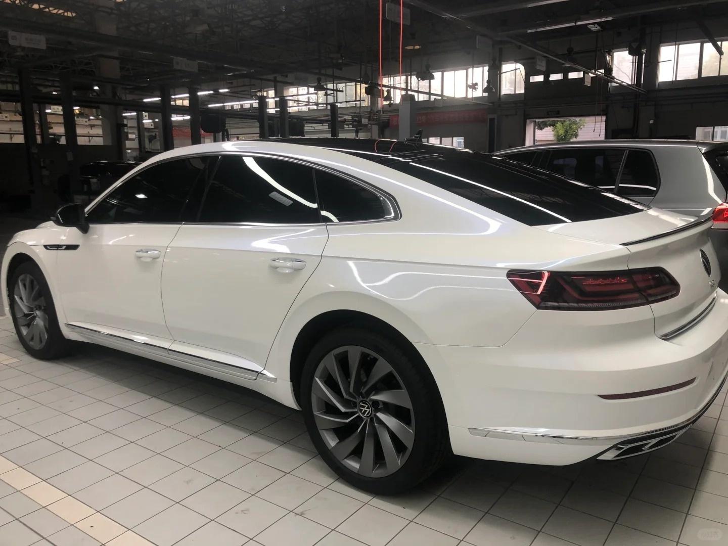 Gloss Metallic Chameleon Blue White Car Vinyl Wrap PET review Blue 02