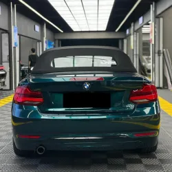 Gloss British Racing Green Car Vinyl Wrap review Crease 05