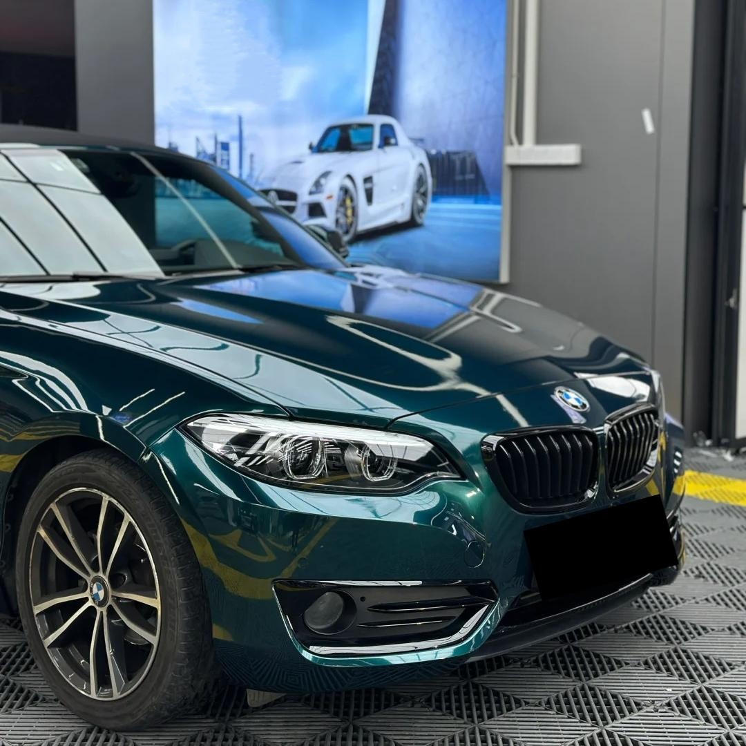 Gloss British Racing Green Car Vinyl Wrap review Crease 03
