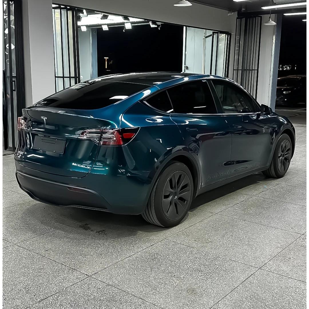 Gloss British Racing Green Car Vinyl Wrap review Blackish 03