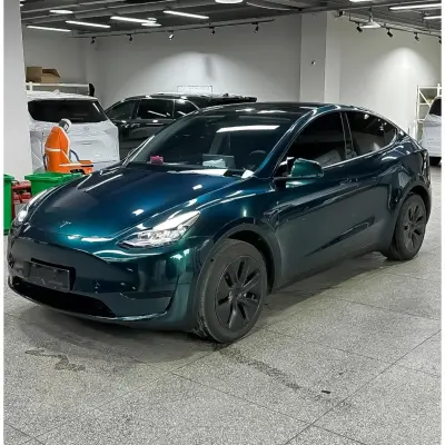 Gloss British Racing Green Car Vinyl Wrap review Blackish 01