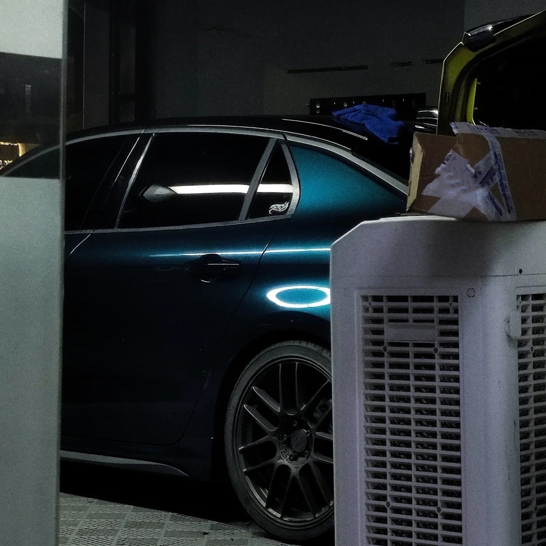 Gloss British Racing Green Car Vinyl Wrap review British 01