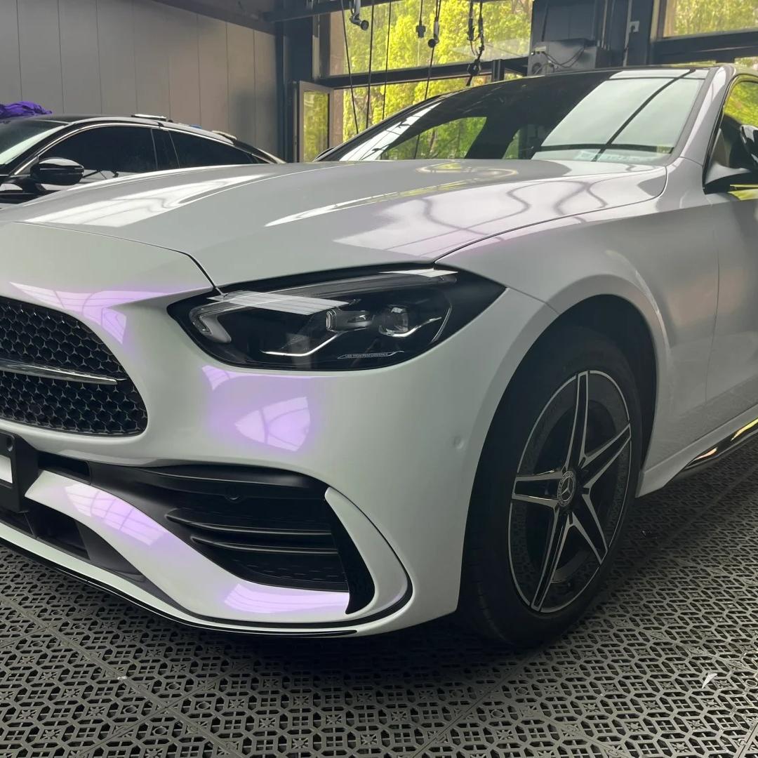 Gloss Chameleon Purple White Car Vinyl Wrap PET review Chameleon 03