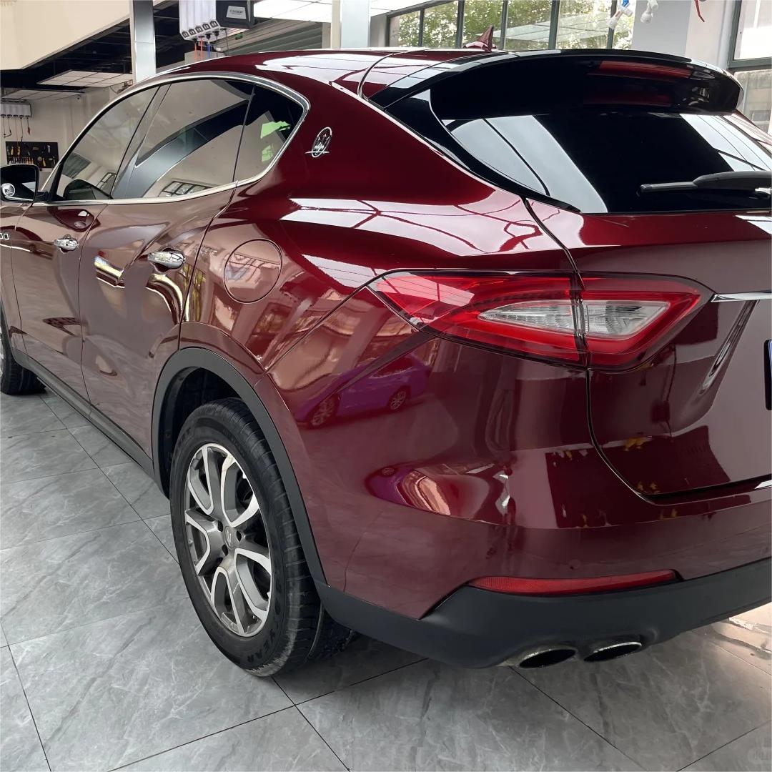 Ultra Glossy Liquid Dragon Red Car Vinyl Wrap PET review Purchase 02