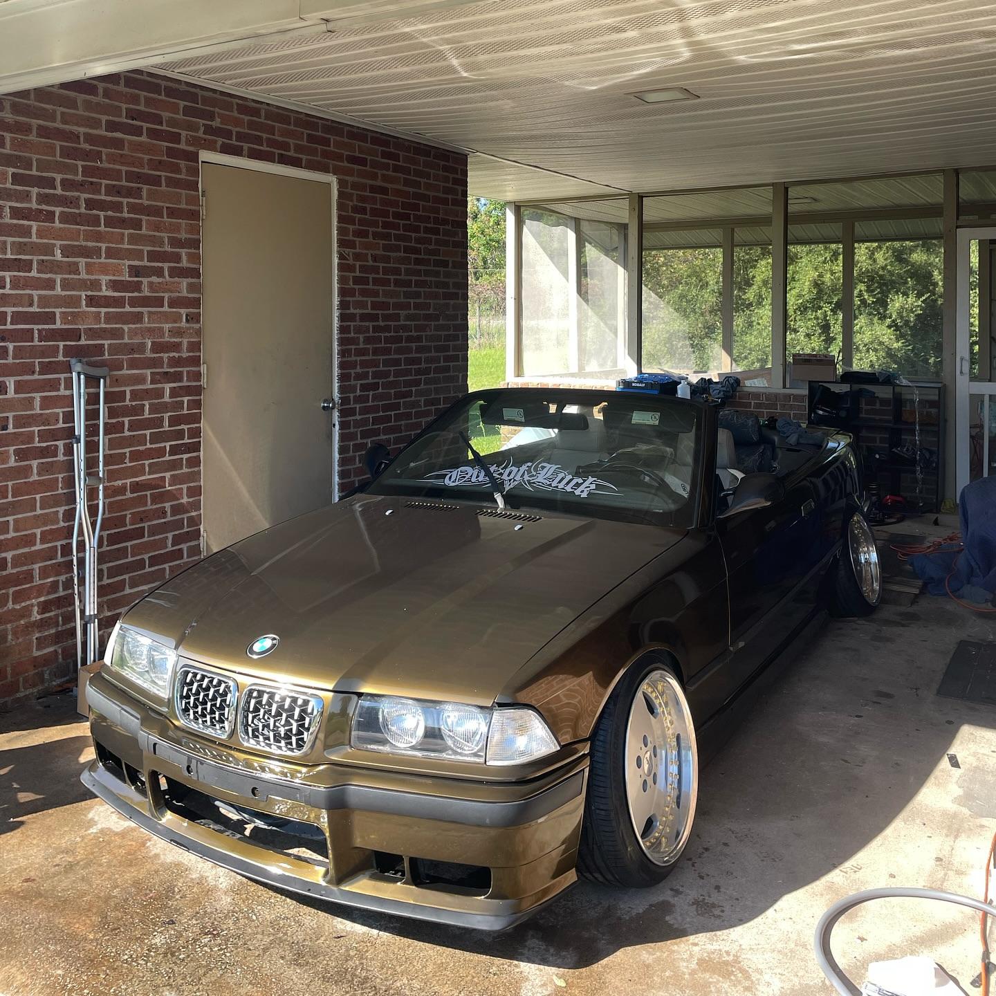 Gloss Metallic Midnight Gold Car Vinyl Wrap PET review fabled.tre 03