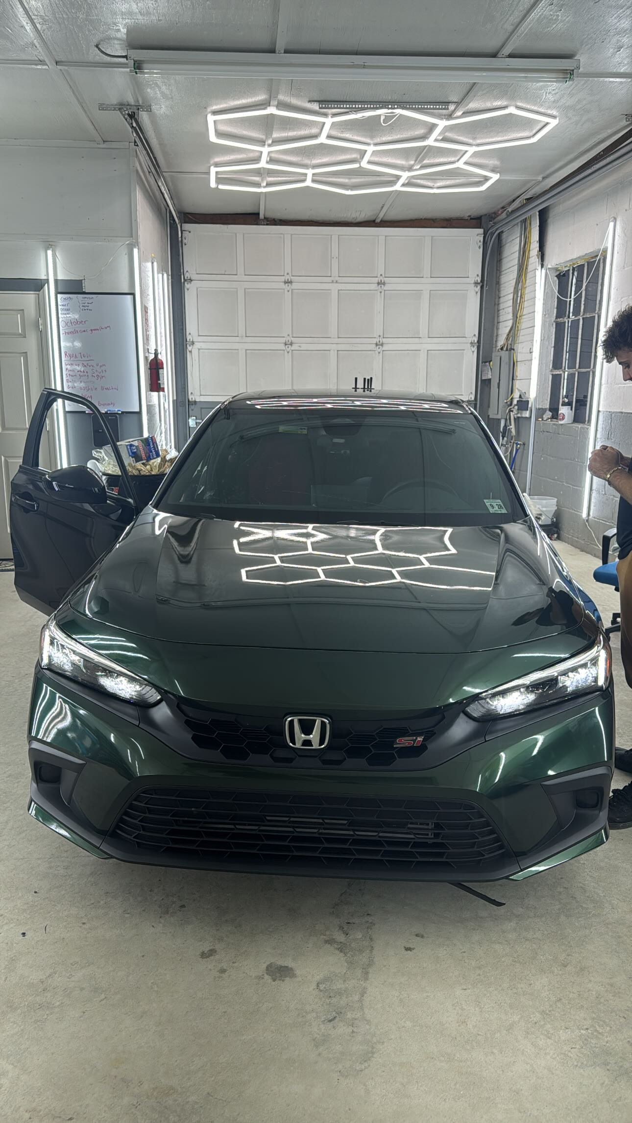 Glossy Paint Metalic Midnight Green Car Vinyl Wrap PET review Midnight