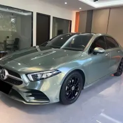 Gloss Metallic Arctic Green Car Vinyl Wrap review Pacakge 01