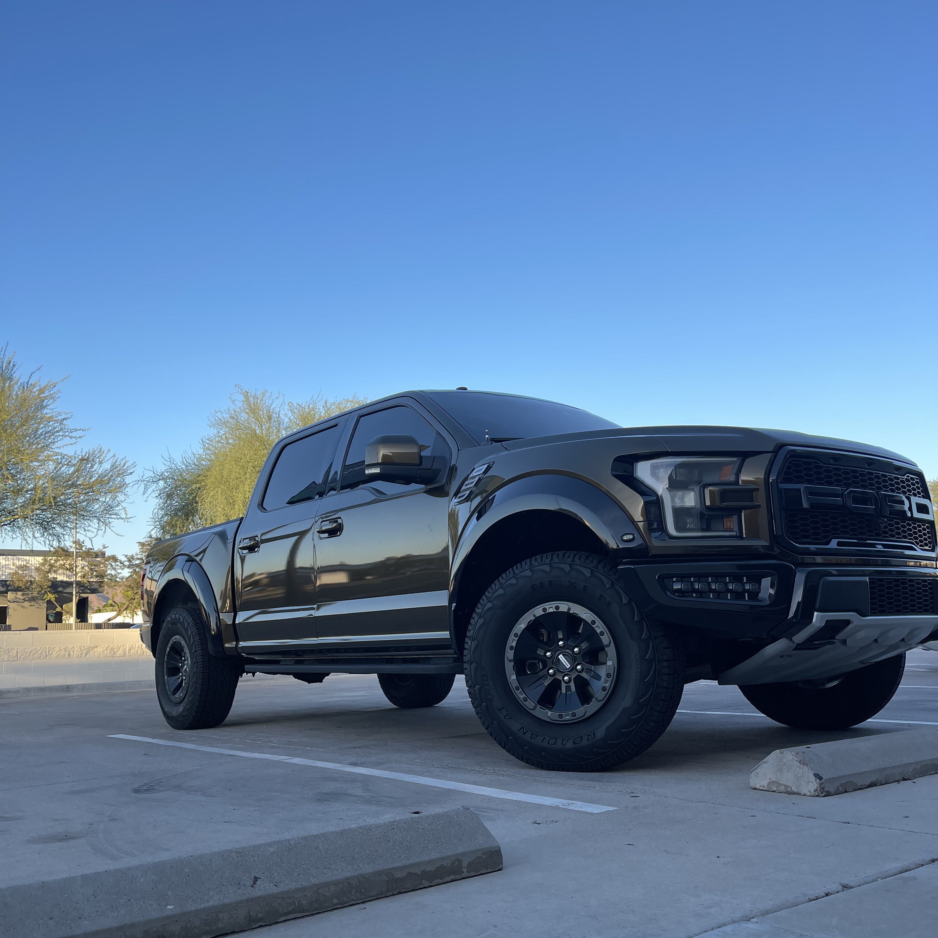 Gloss Metallic Ghost Midnight Gold Black Gold Car Vinyl Wrap PET review nick 04